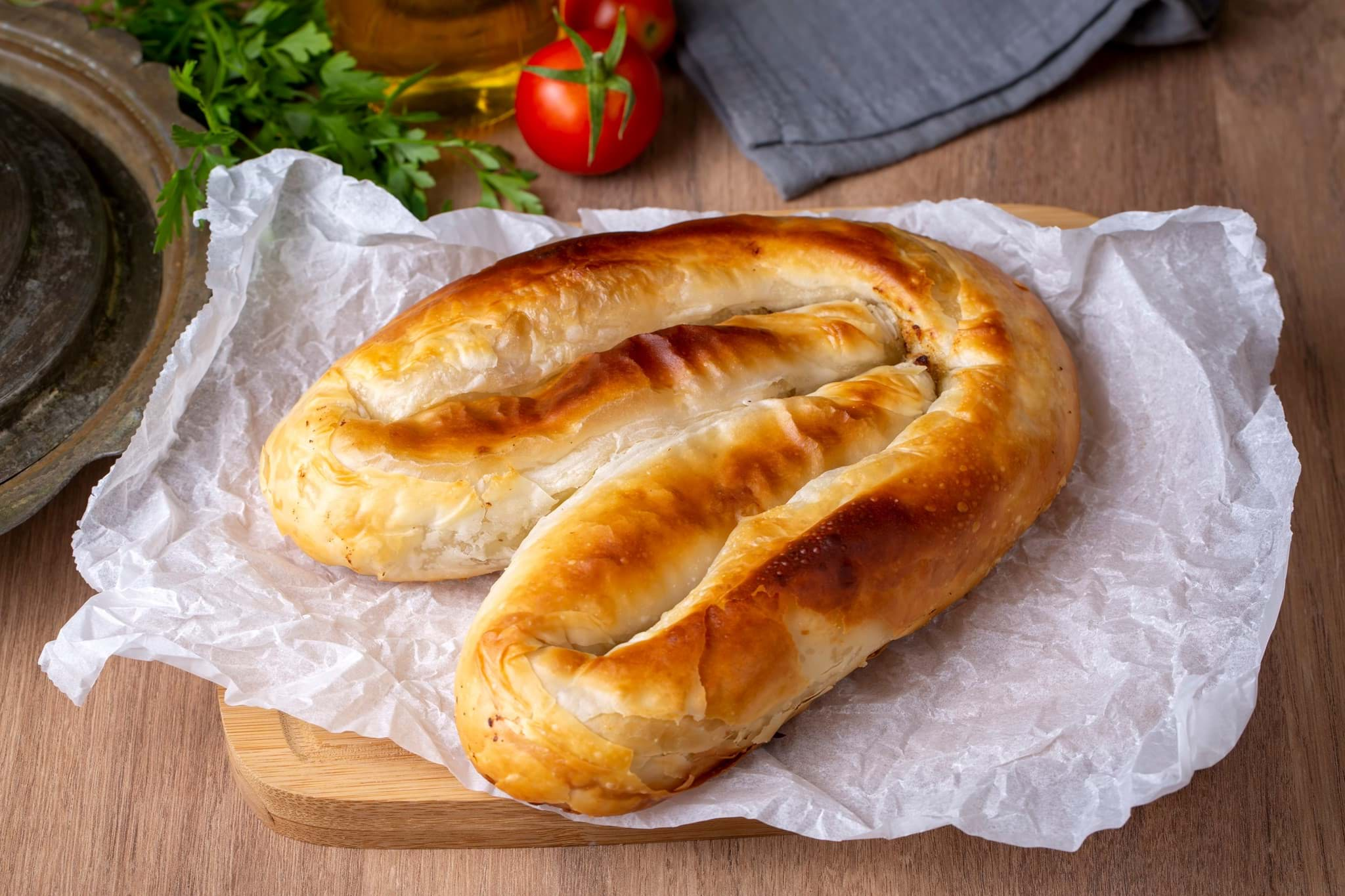 Picture of SPINACH AND CHEESE PASTRY